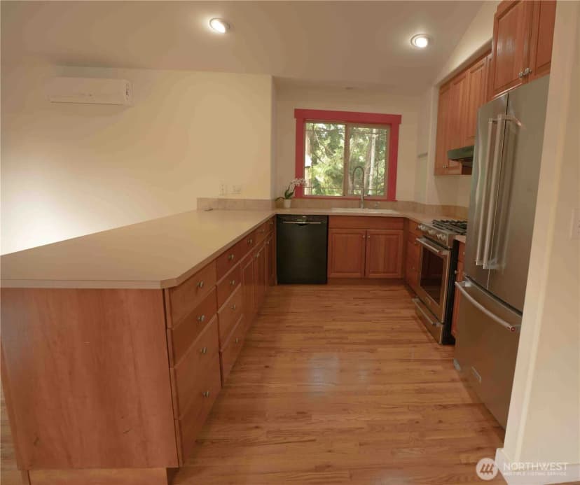 Property photo for 2078 11th Street, Port Townsend photo 9