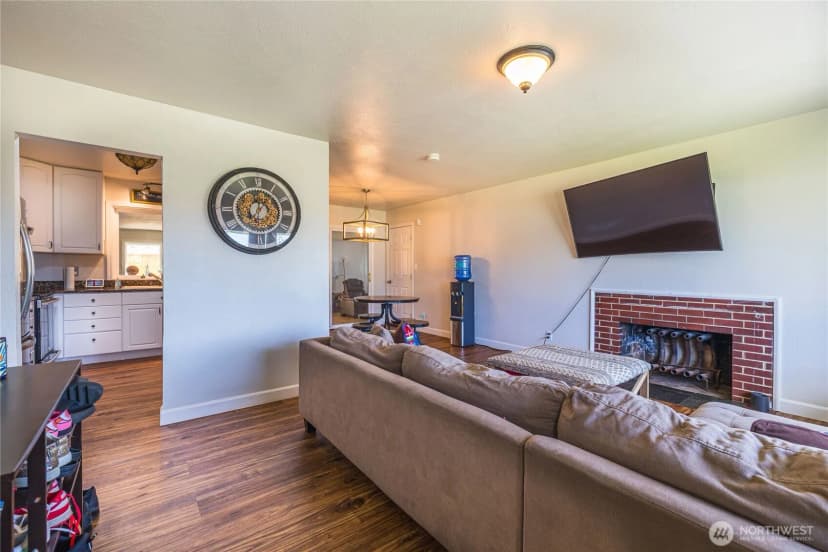 Property photo for 8803 Terrace Road Sw, Tacoma photo 12