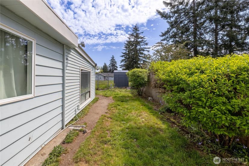 Property photo for 8803 Terrace Road Sw, Tacoma photo 7