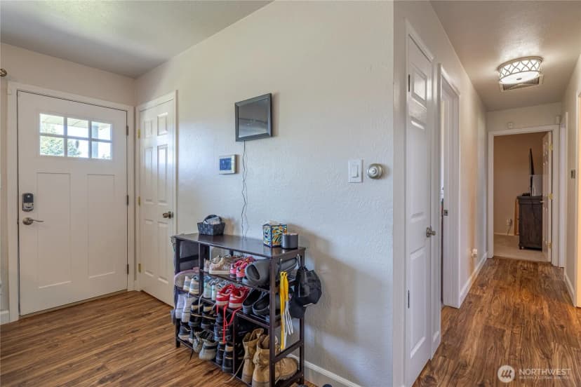 Property photo for 8803 Terrace Road Sw, Tacoma photo 20