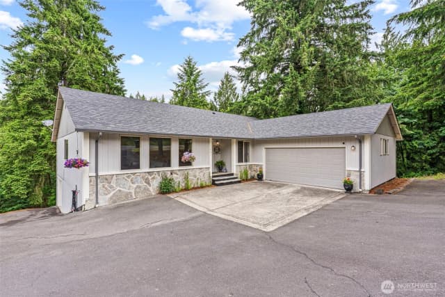 Property photo for 1027 Fishpond Road, Kelso