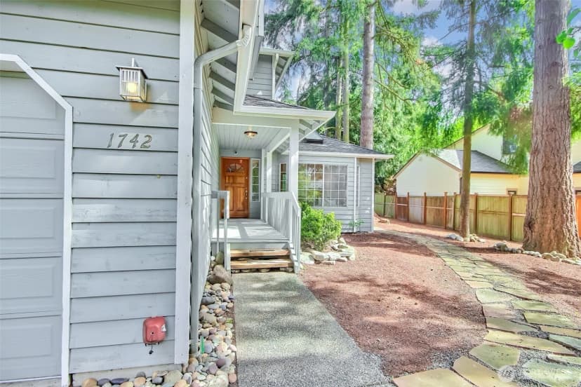 Property photo for 1742 N 122nd Street, Seattle photo 3