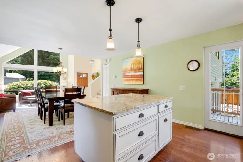 Property photo for 19710 28th Drive Se, Bothell photo 12