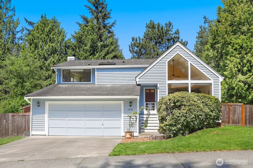 Property photo for 19710 28th Drive Se, Bothell photo 2