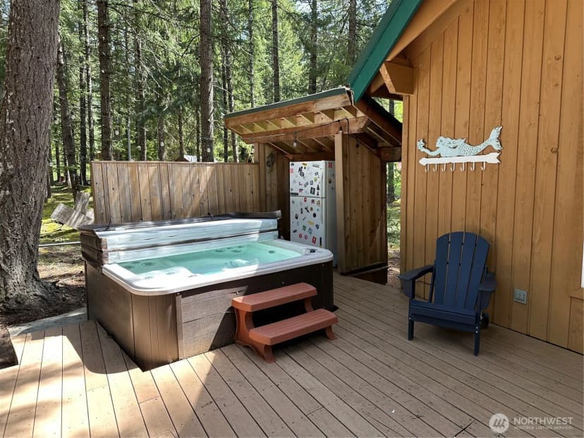 Property photo for 62406 Corral Way E, Greenwater photo 22