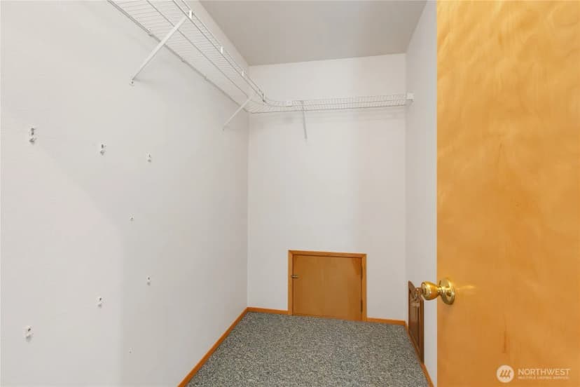 Property photo for 62406 Corral Way E, Greenwater photo 20