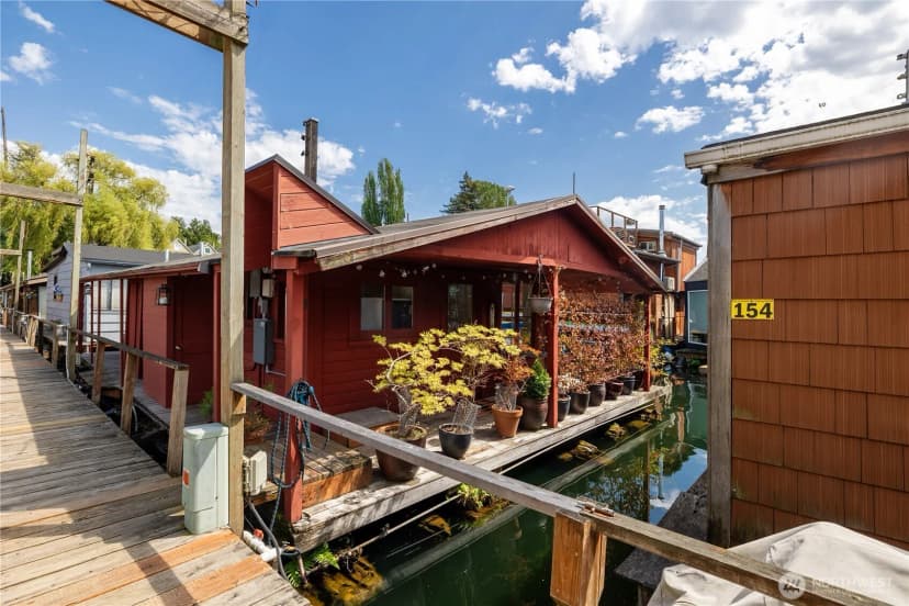 Property photo for 2035 Fairview Avenue E #d, Seattle photo 22