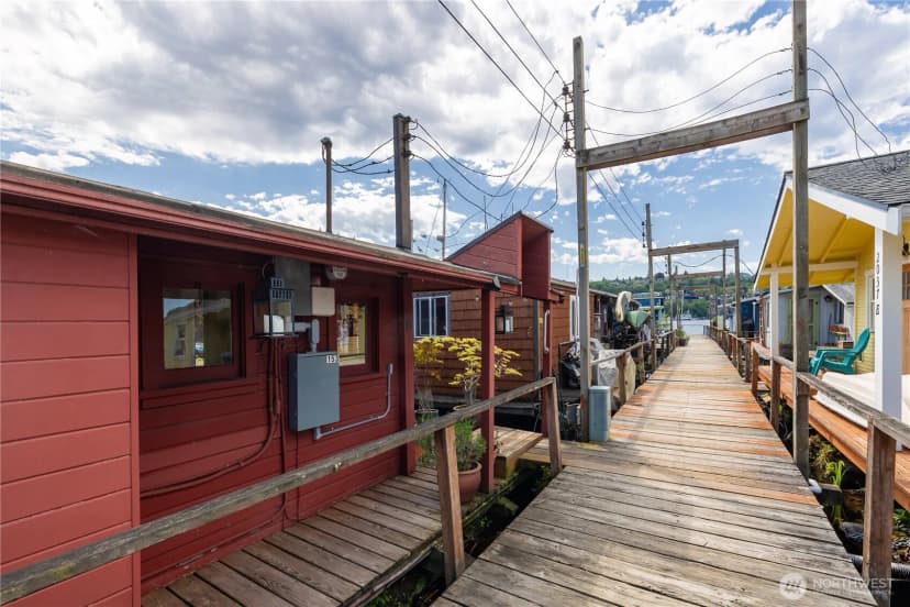Property photo for 2035 Fairview Avenue E #d, Seattle photo 20