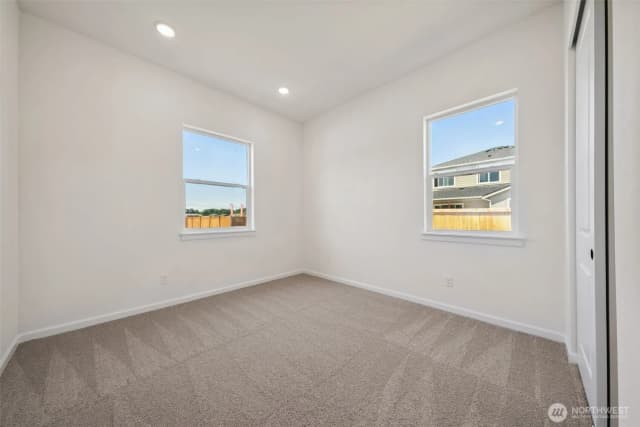 Property photo for 936 Lucas Avenue #20, Buckley photo 4