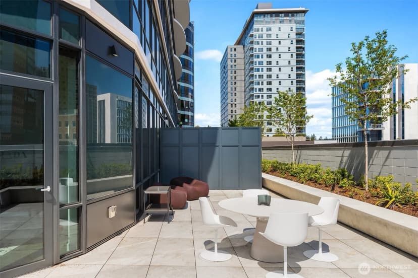 Property photo for 838 Avenue Square Ne #309, Bellevue photo 11