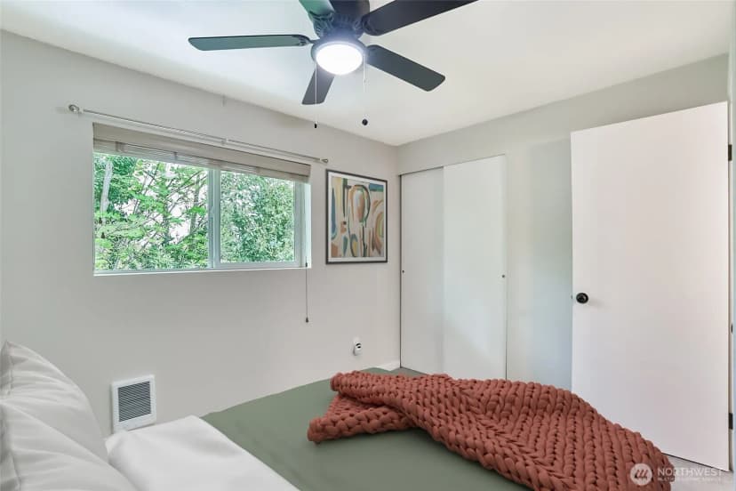 Property photo for 10822 Se 260th Street #2 B1, Kent photo 15