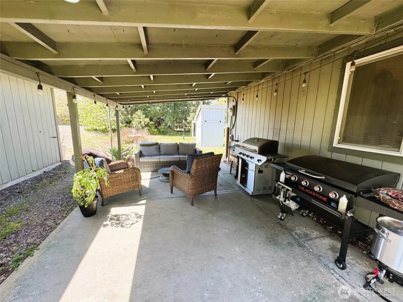 Property photo for 31 Burnt Mountain Place, Sequim photo 12