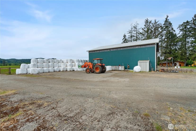 Property photo for 100 Simmons Road, Montesano photo 34