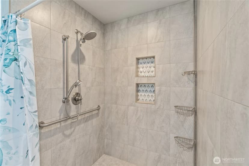 Property photo for 100 Simmons Road, Montesano photo 22