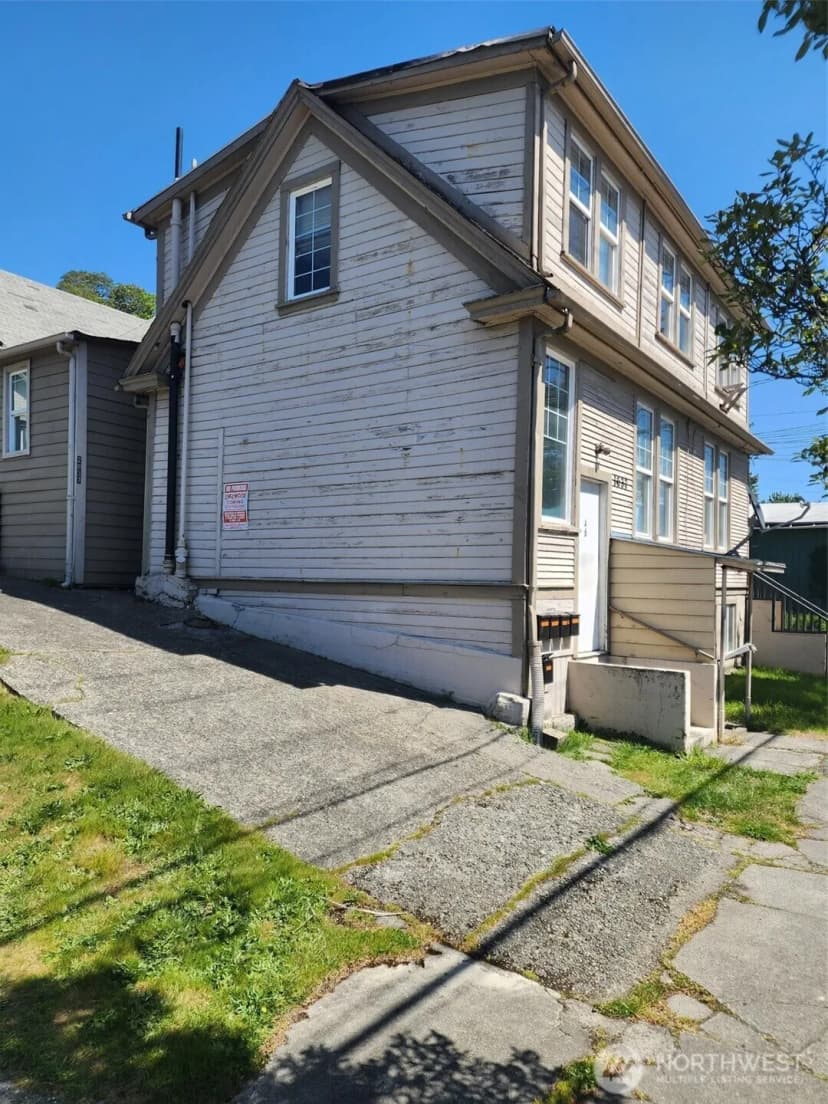 Property photo for 1637 Center Street, Tacoma photo 5