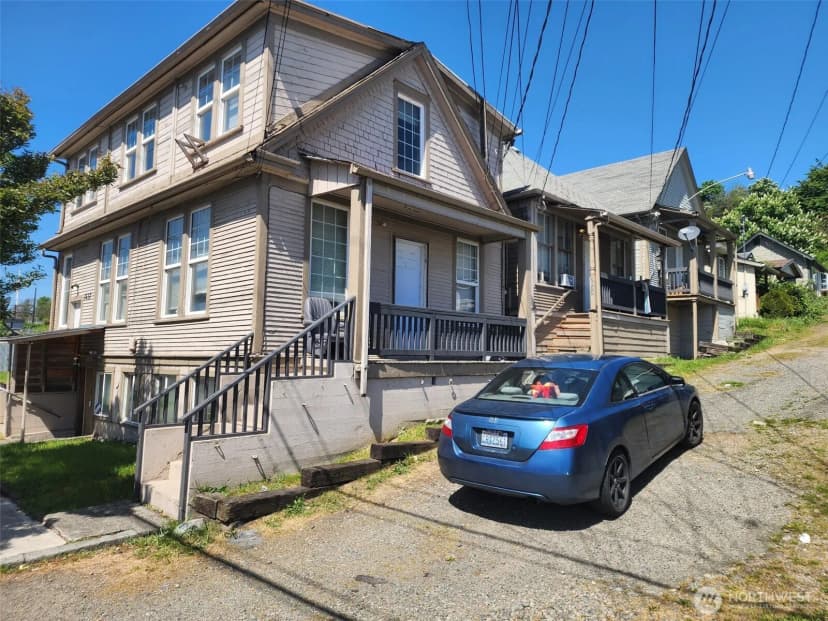 Property photo for 1637 Center Street, Tacoma