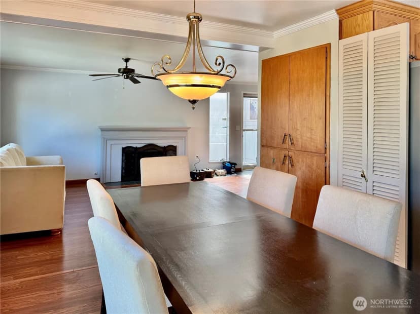 Property photo for 7351 32nd Avenue Sw, Seattle photo 8