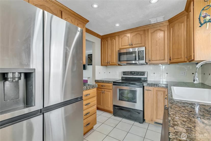 Property photo for 7351 32nd Avenue Sw, Seattle photo 12