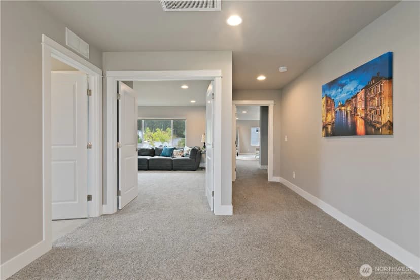 Property photo for 10812 Mercury Lane, Gig Harbor photo 18