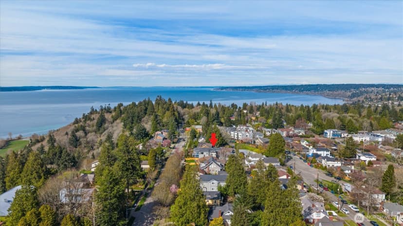 Property photo for 8324 32nd Avenue Nw, Seattle photo 24