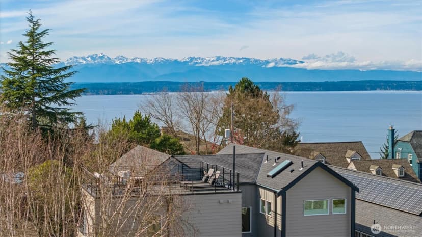 Property photo for 8324 32nd Avenue Nw, Seattle photo 19