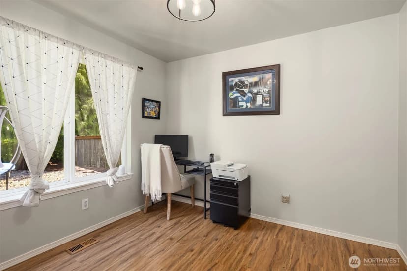 Property photo for 8015 Carlisle Place, Arlington photo 17