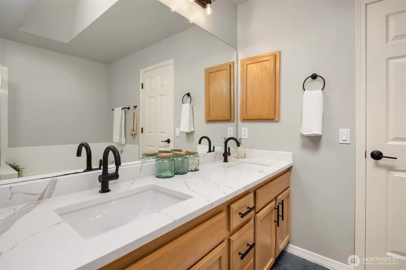 Property photo for 8015 Carlisle Place, Arlington photo 27