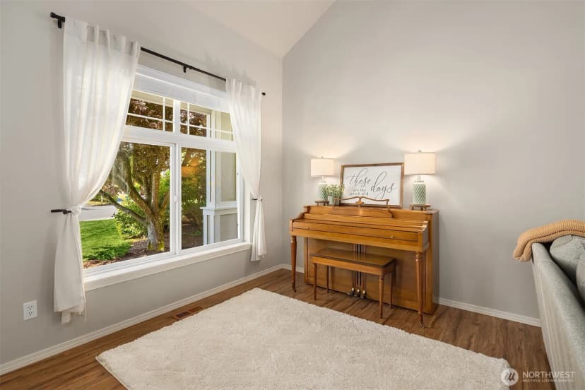 Property photo for 8015 Carlisle Place, Arlington photo 6