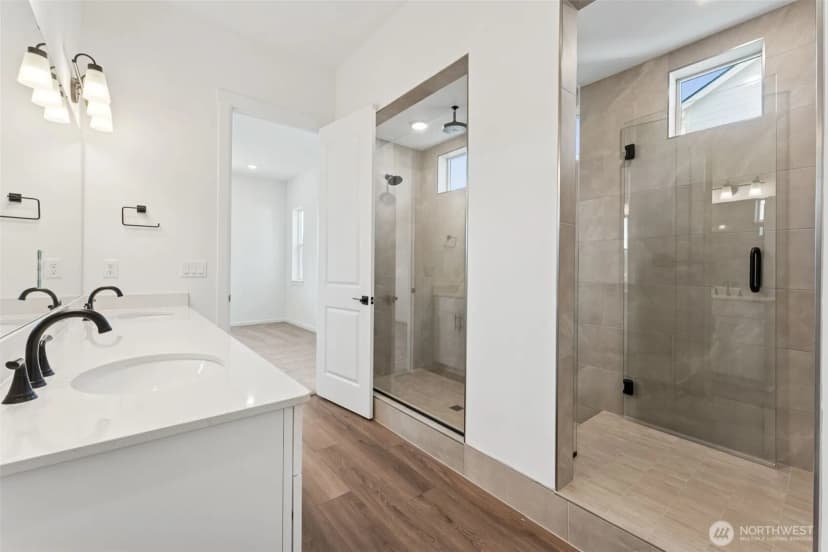 Property photo for 5741 Thornhill Avenue Sw #326, Port Orchard photo 21