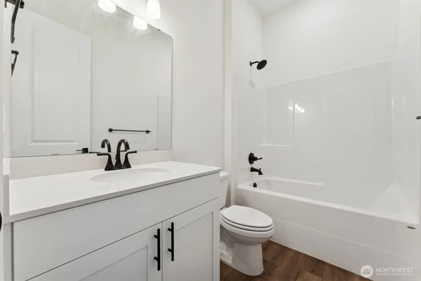 Property photo for 5741 Thornhill Avenue Sw #326, Port Orchard photo 6