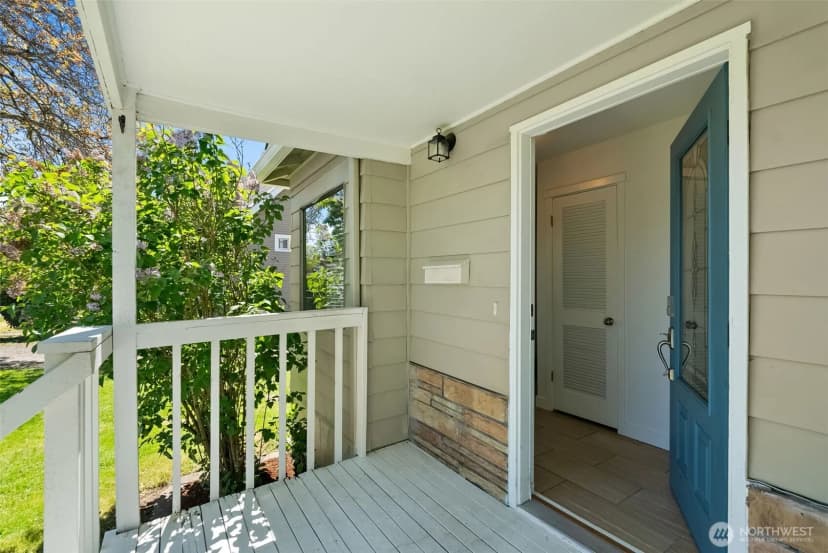 Property photo for 4822 S M Street, Tacoma photo 2