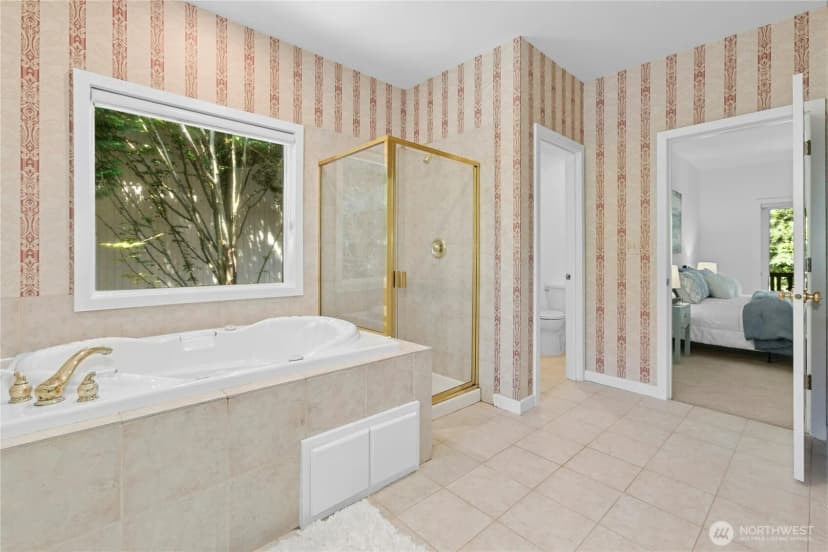 Property photo for 5592 159th Place Se, Bellevue photo 24