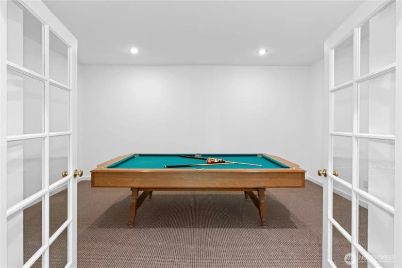Property photo for 5592 159th Place Se, Bellevue photo 30