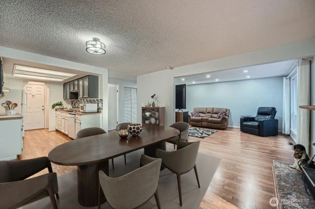 Property photo for 2703 Se Fir Street Se, Auburn
