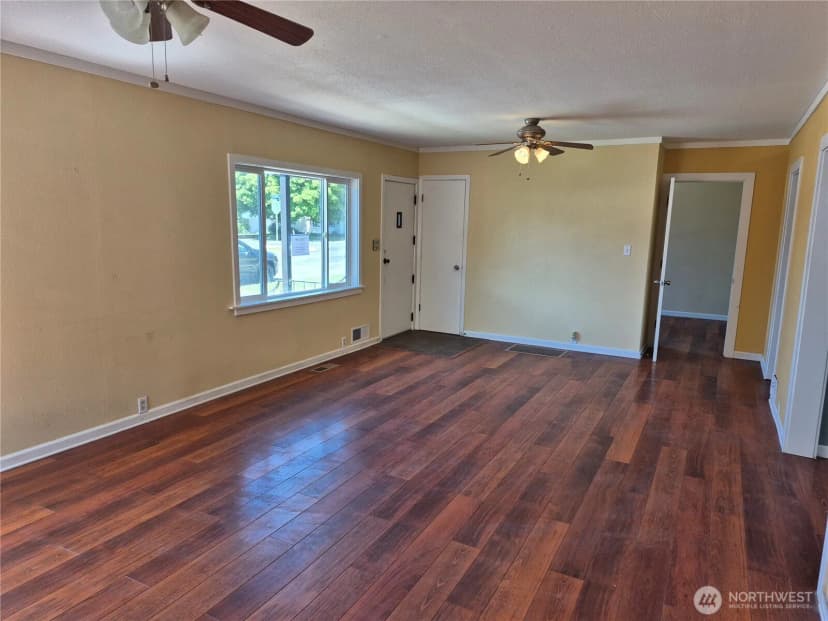 Property photo for 108 E 6th Avenue, Ritzville photo 3