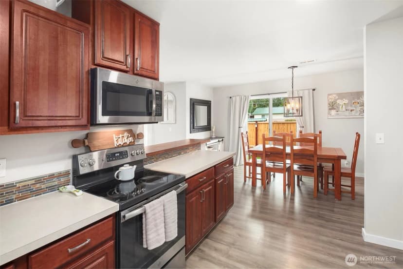Property photo for 29058 215th Place Se, Kent photo 14