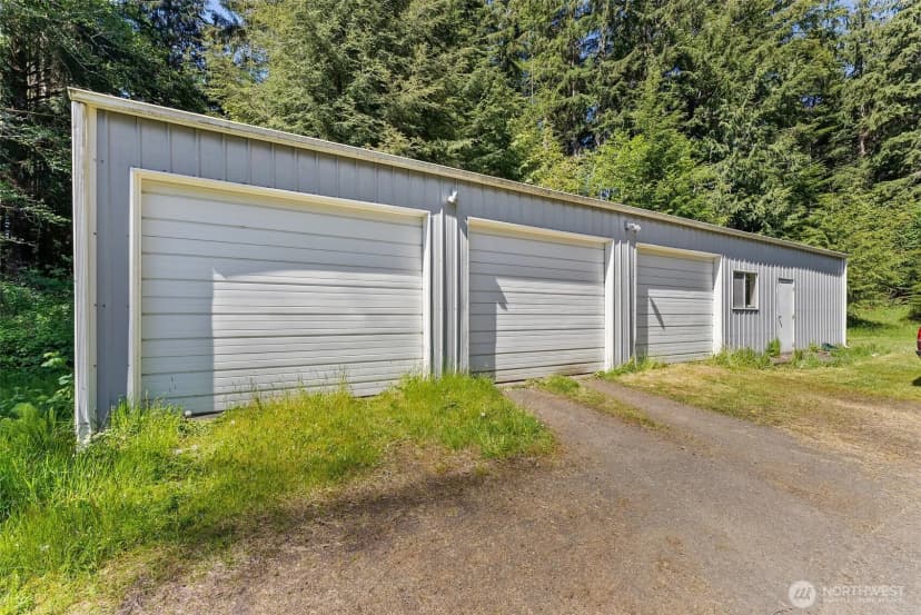 Property photo for 6933 State Route 101, South Bend photo 21