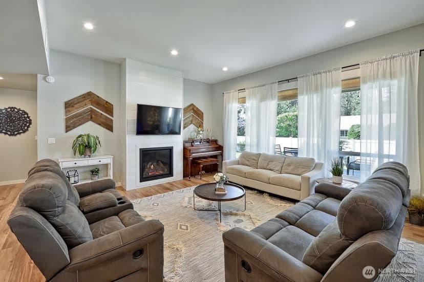 Property photo for 1827 Double Ditch Court, Lynden photo 8