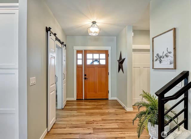 Property photo for 1827 Double Ditch Court, Lynden photo 5