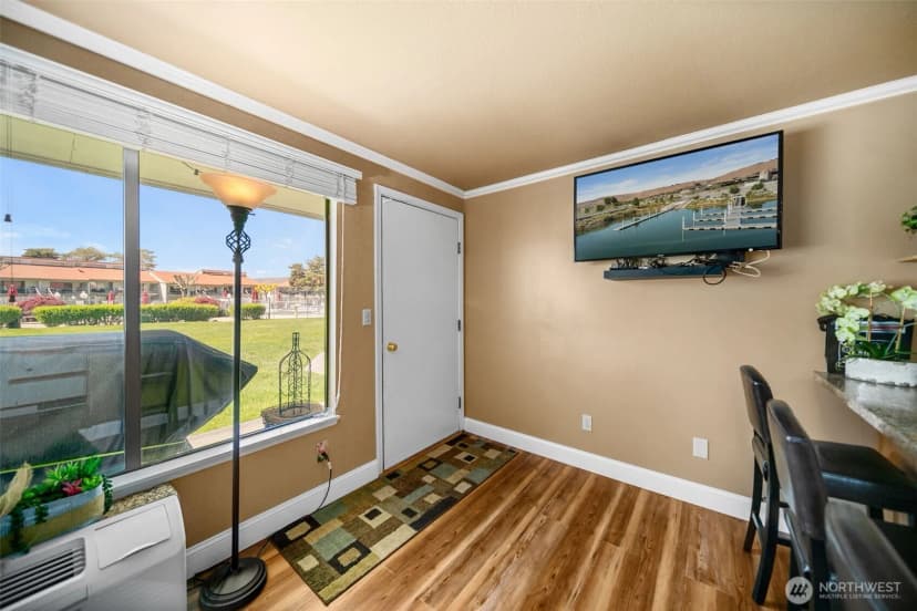 Property photo for 8903 Crescent Bar Road Nw #101, Quincy photo 11