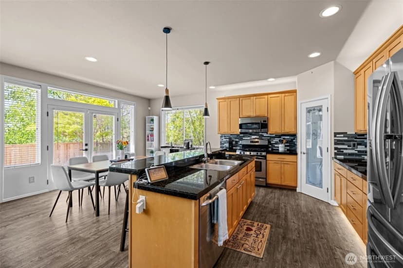 Property photo for 4002 33rd Street Ne, Tacoma photo 11