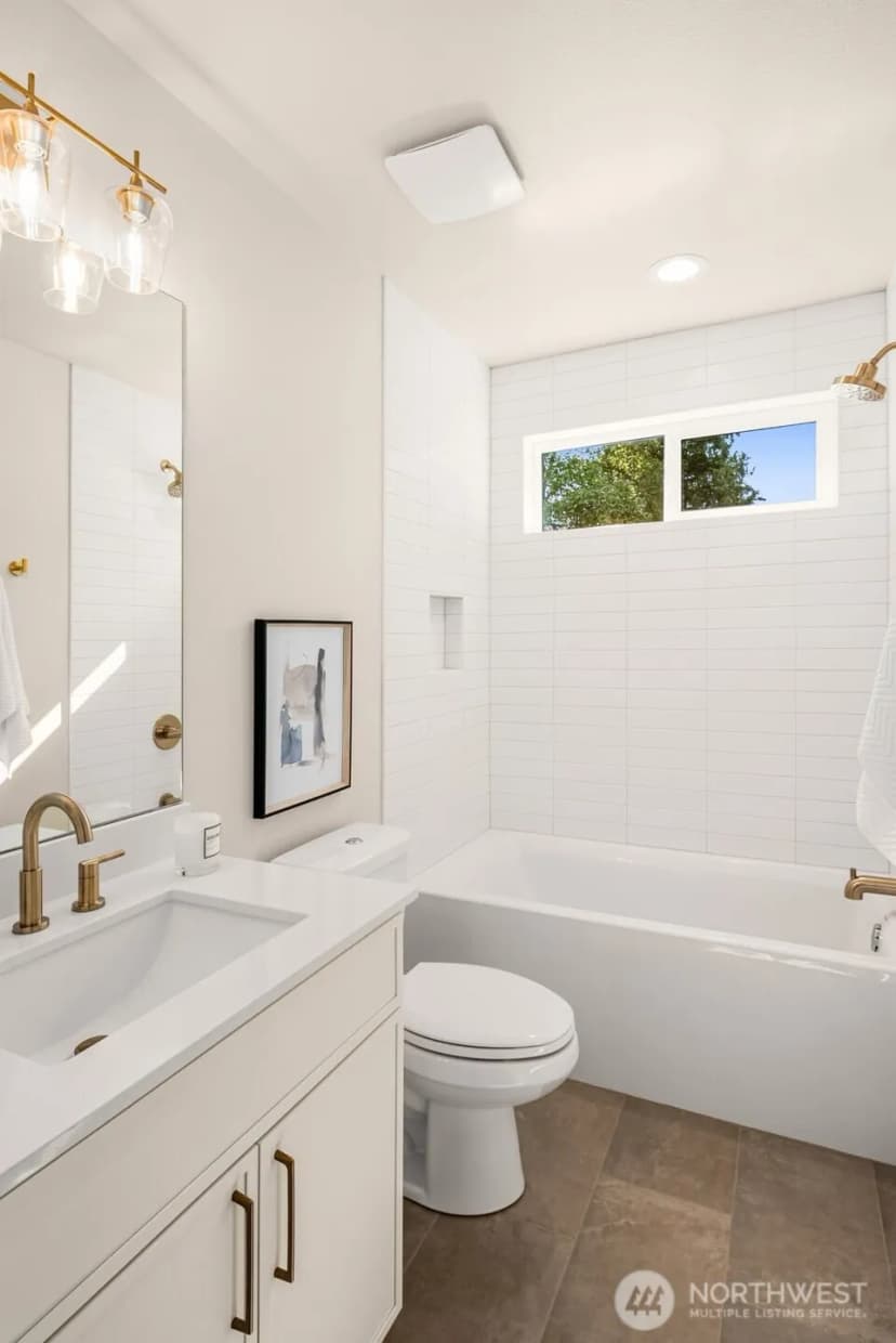 Property photo for 10604 Ne 137th Place, Kirkland photo 26