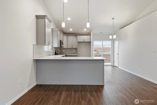 Property photo for 209 Rattray Drive, Mattawa photo 4