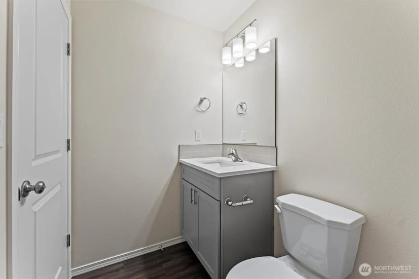 Property photo for 209 Rattray Drive, Mattawa photo 18