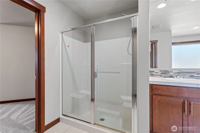 Property photo for 2761 W 99th Street, Blaine photo 33