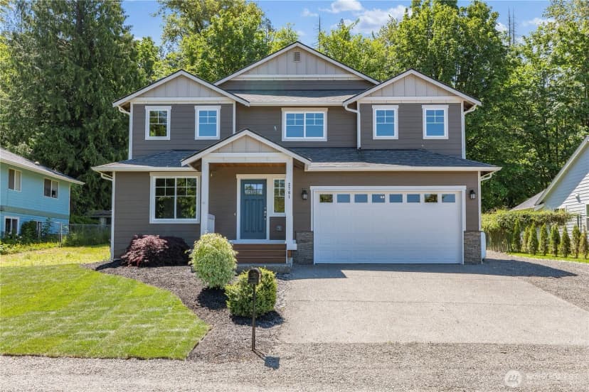 Property photo for 2761 W 99th Street, Blaine