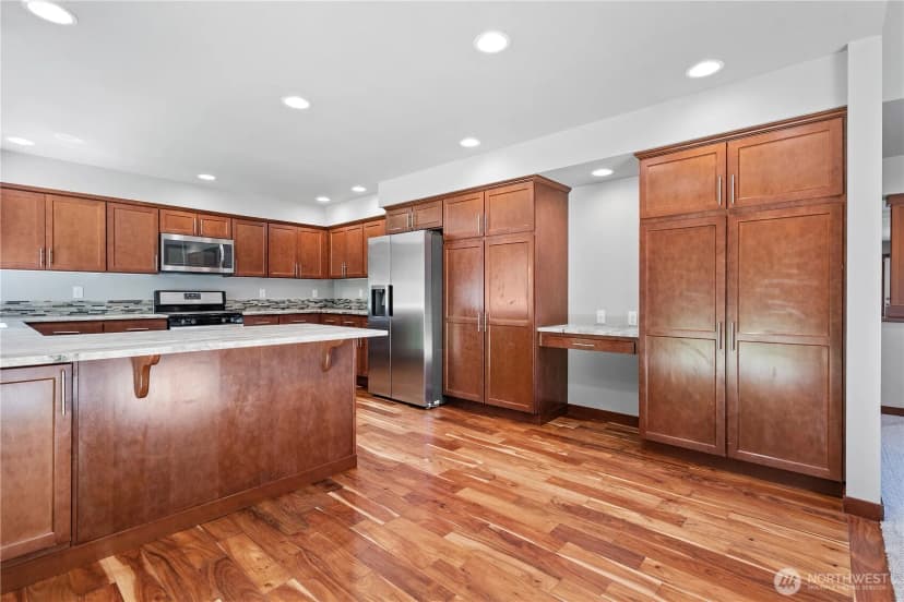 Property photo for 2761 W 99th Street, Blaine photo 10