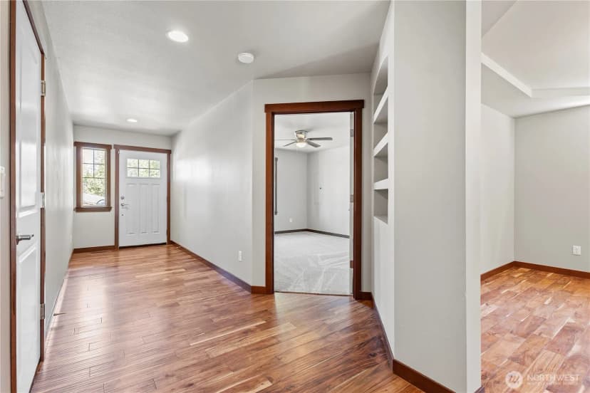 Property photo for 2761 W 99th Street, Blaine photo 20