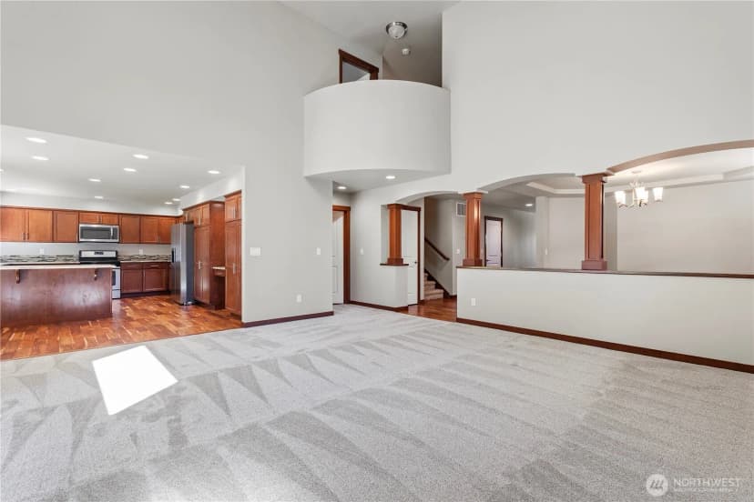 Property photo for 2761 W 99th Street, Blaine photo 15