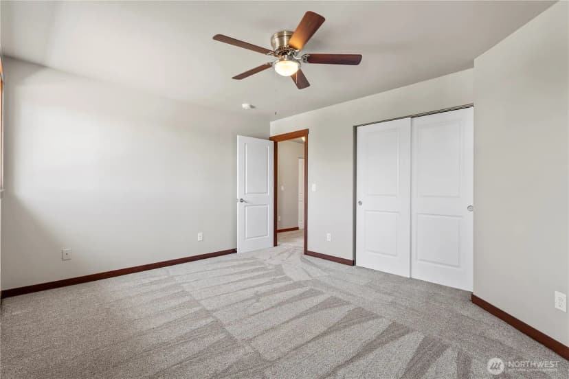 Property photo for 2761 W 99th Street, Blaine photo 24